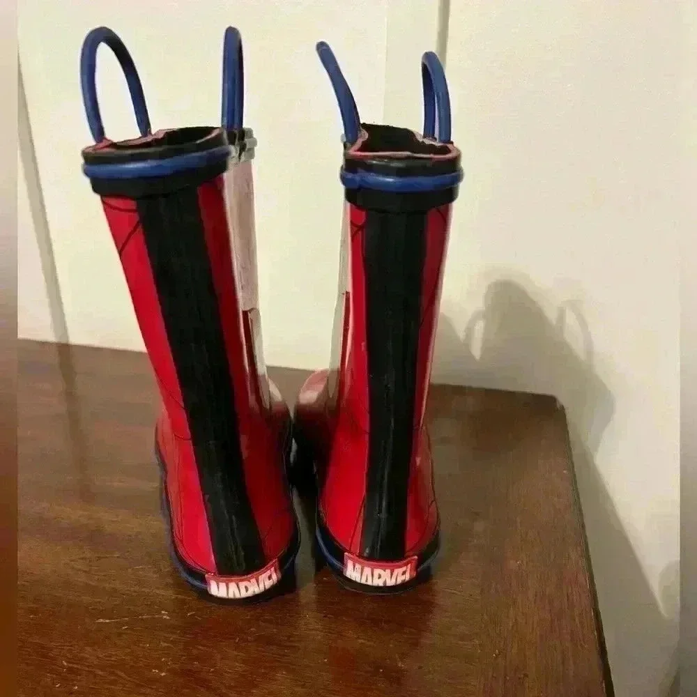 Marvel Spiderman rain boots size 2-3